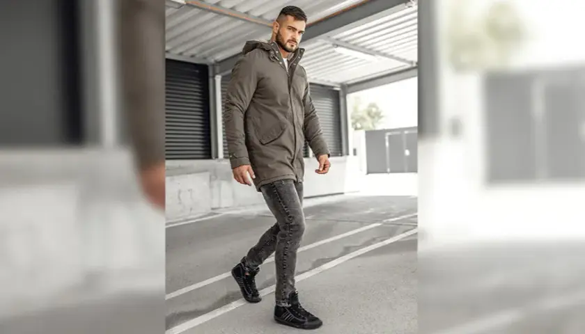 Jakie kolory butów do kurtki khaki, aby wyglądać stylowo?